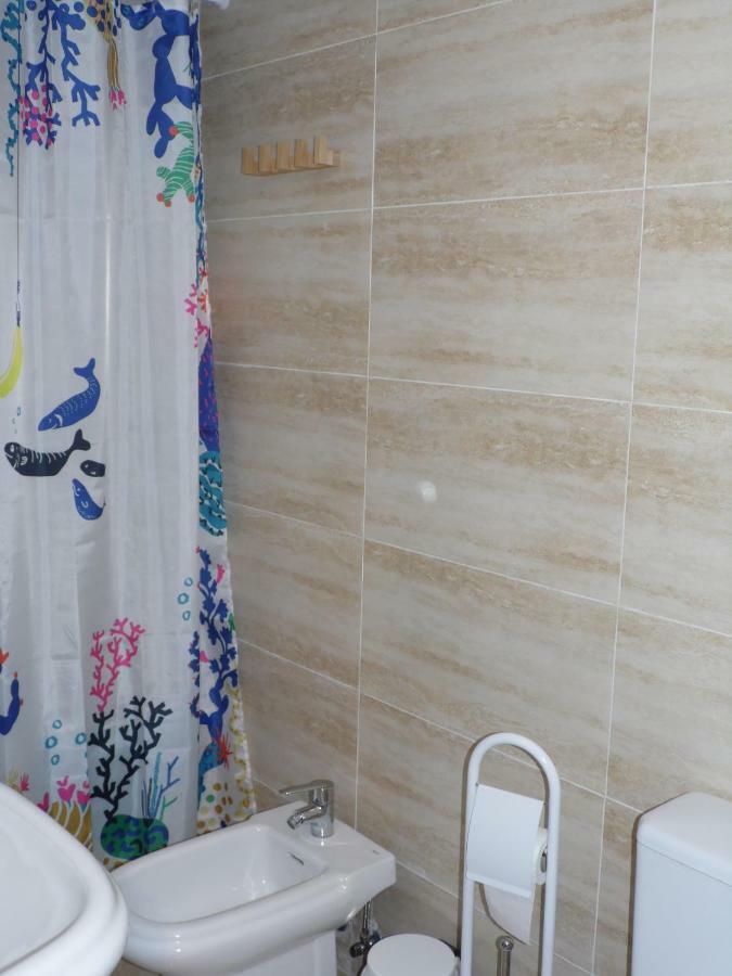 Estudio Hc مالقة المظهر الخارجي الصورة